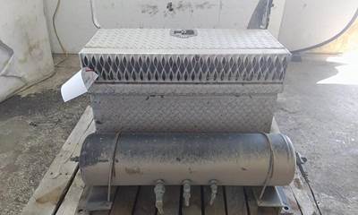 Peterbilt 379EXHD Right Tool Box for a Peterbilt 379 EXHD