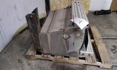 Peterbilt 386 Right Tool Box