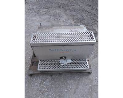Peterbilt 386 Tool Box