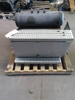 Peterbilt 387 Tool Box