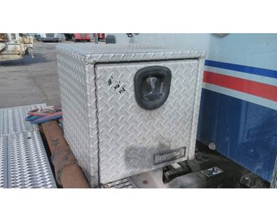 Peterbilt 579 Tool Box
