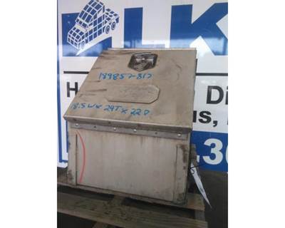 Peterbilt 587 Right Tool Box
