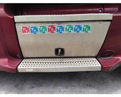 Peterbilt 587 Tool Box
