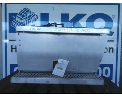 Peterbilt 587 Right Tool Box