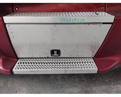 Peterbilt 587 Tool Box