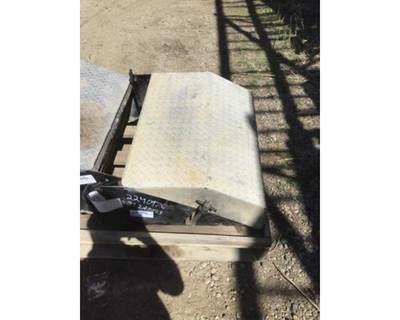 Western Star 4900 Tool Box for a Western Star 4900SBA