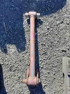 Peterbilt 379EXHD Torsion Bar for a Peterbilt 379 EXHD