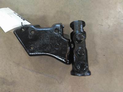 Freightliner Cascadia 113 Left Tow Hook