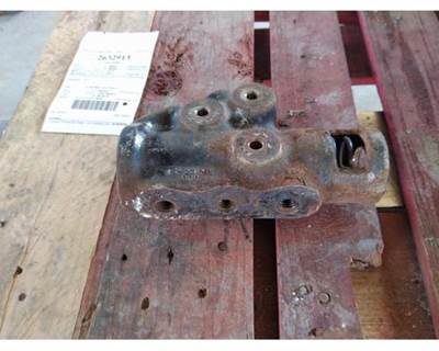 Freightliner Cascadia 113 Left Tow Hook