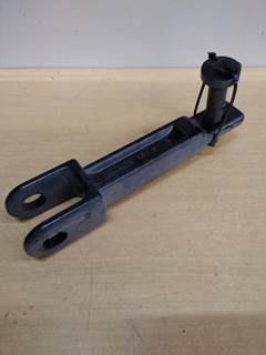 Kenworth T680 Tow Hook