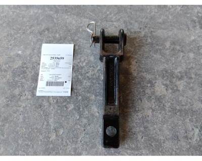 Kenworth T680 Tow Hook