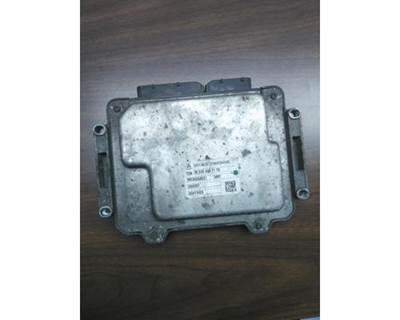 Mitsubishi Fuso AUTOMATIC Transmission Control Module (TCM)