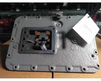 Fuller RTLO18913A Transmission Shift Cover