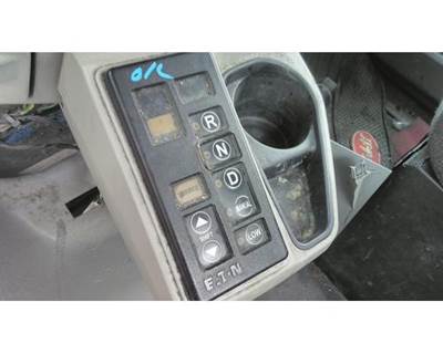 Fuller FAOM15810SEP3 Right Gear Shifter