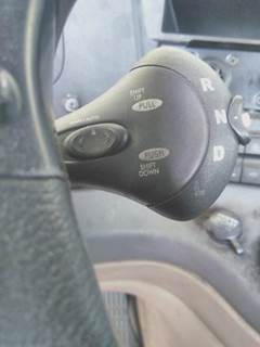 Fuller Electronic Shift Control for a Fuller FM15D310BLST