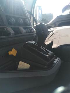 Fuller FROF14210C Right Gear Shifter