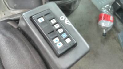 Fuller RTO16910C-AS2 Gear Shifter for a Fuller RTO16910CAS2