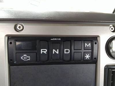 Volvo AT2612D Gear Shifter