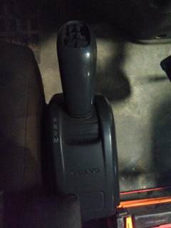 Volvo AT2612D Gear Shifter