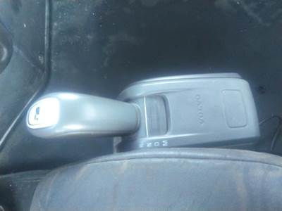Volvo AT2612D Gear Shifter