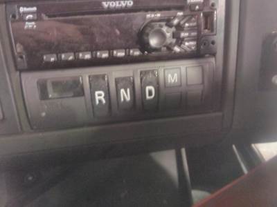 Volvo AT2612F Gear Shifter