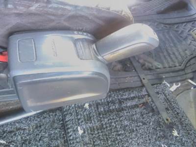 Volvo ATO2612D Gear Shifter