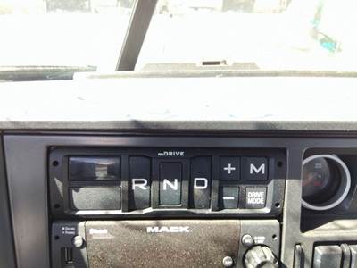 Volvo ATO2612F Gear Shifter