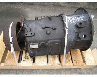 Spicer ES56-5A Transmission