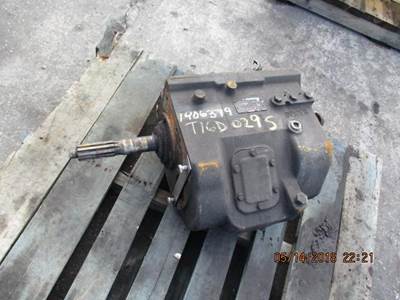 Spicer ES67-5A Transmission
