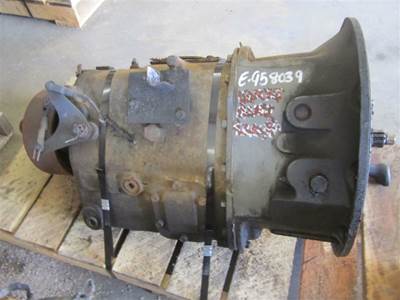 Spicer Transmission for a Spicer CANNOT BE IDENTIFIED