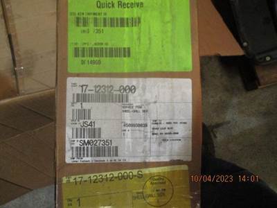 Freightliner FLD112SD Generator for a Freightliner FLD112 SD