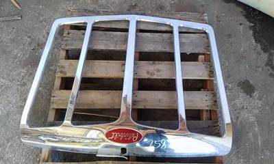 Peterbilt 579 Generator