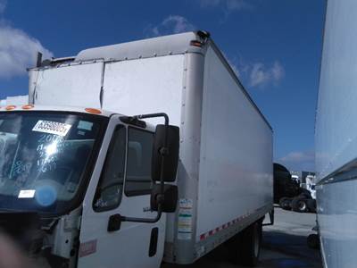 R/FRONT DAMAGED ROOF