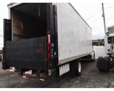MORGAN GVSD10326102 
BOX BODY 
*REAR ROLL-UP DOOR WORN*