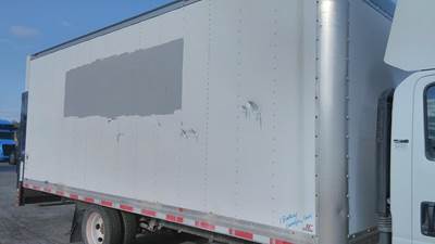 SUPREME 20' BOX SCRAPPED DOWN RT SIDE WITH
LIFT GATE RAIL STYLE WELDED 
SER#