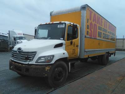 SUPREME VFPEN26097096 
BOX BODY 
FRONT P/S ROOF CORNER HAS DAMAGE 
FRONT D/S
