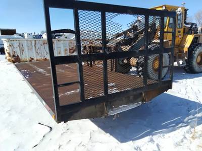 USED 24.5" STEEL FLATBED OFF OF A 200 STERLING L9500