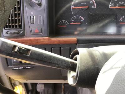 Volvo VNL Turn Signal Switch
