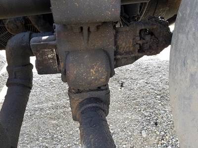 Peterbilt 386 Vacuum Pump