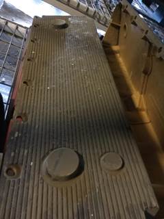 Cummins M11 CELECT Valve Cover for a Cummins M11 CELECT 280-400 HP