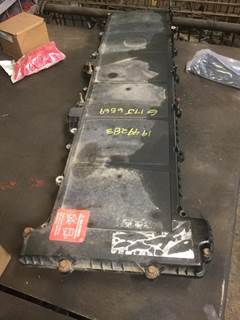 Detroit DD15 Valve Cover