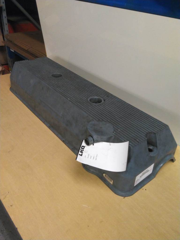 Detroit Series 60 12.7L DDEC II Valve Cover for a Detroit 60 SERIES12.