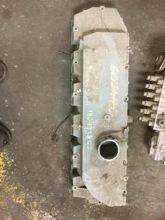 International DT466E Valve Cover