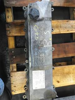 Isuzu 4HE1T Valve Cover