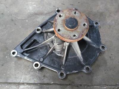 Detroit DD15 Water Pump