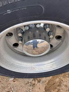 Freightliner Cascadia 125 Wheel Cover