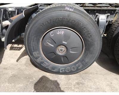 Freightliner Cascadia 125 Left Wheel Cover for a Freightliner CASCADIA 125 2018UP