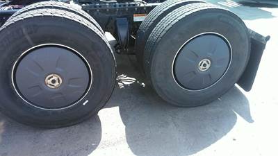 Freightliner Cascadia 126 Wheel Cover