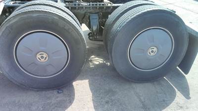 Freightliner Cascadia 126 Wheel Cover
