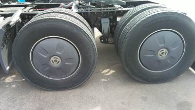 Freightliner Cascadia 126 Wheel Cover
